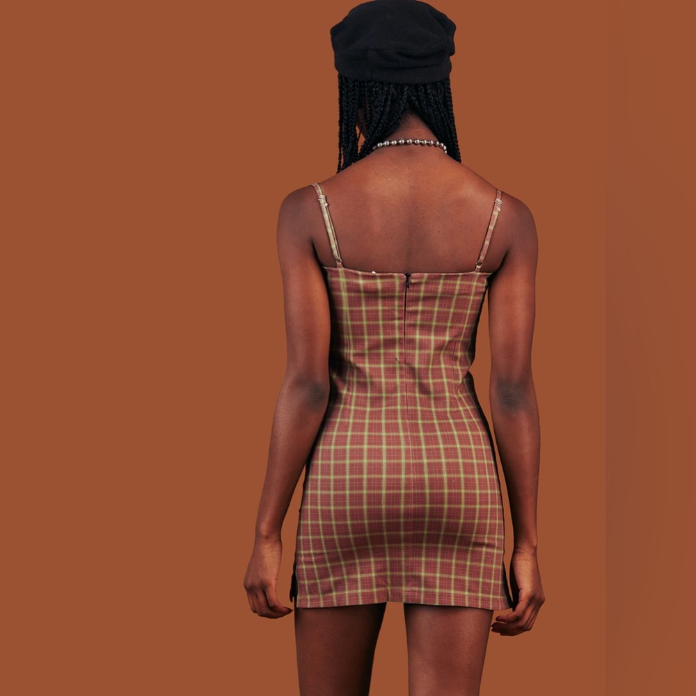 UNIF O-Ren Plaid Dress - Picture 4 of 11